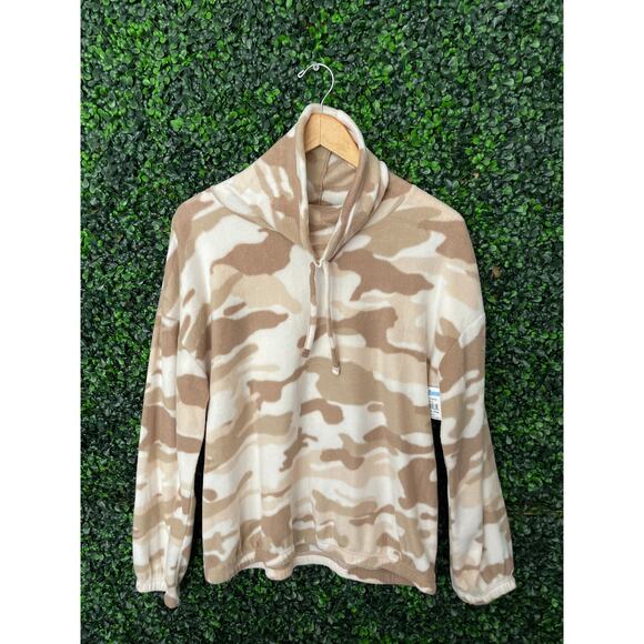 Derek Heart cream color camo soft sweater women’s Size L - Picture 1 of 6